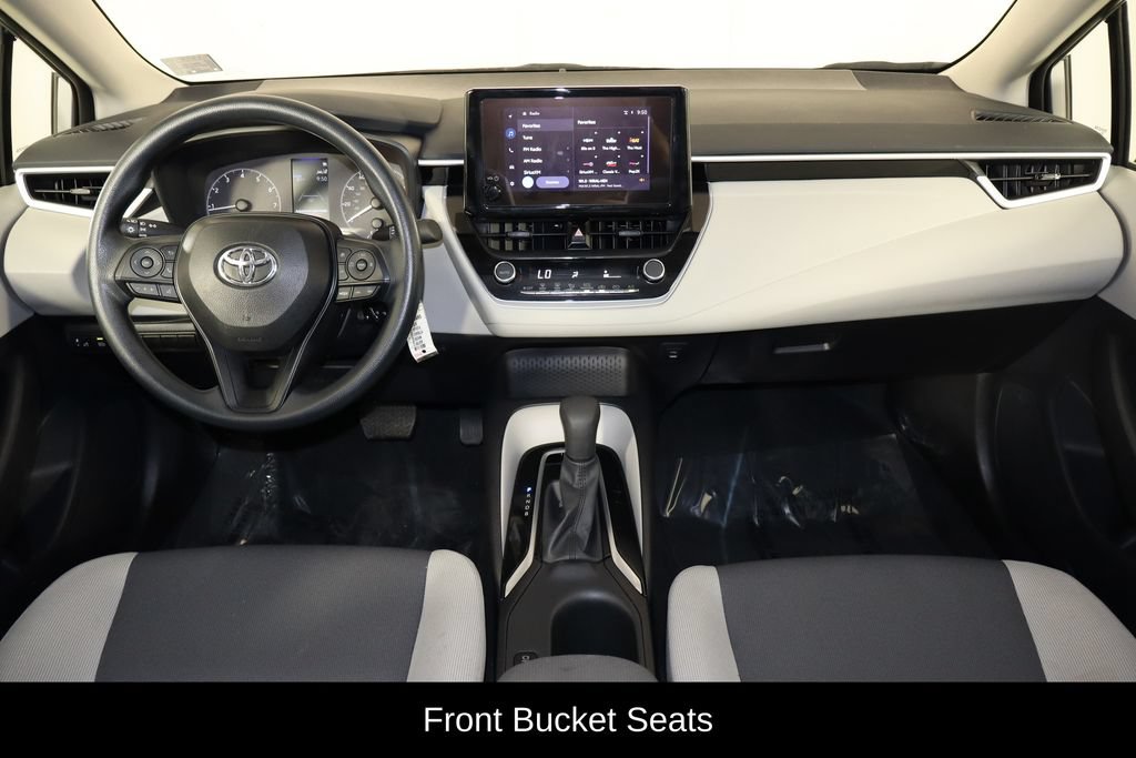 Used 2025 Toyota Corolla LE FWD image 13
