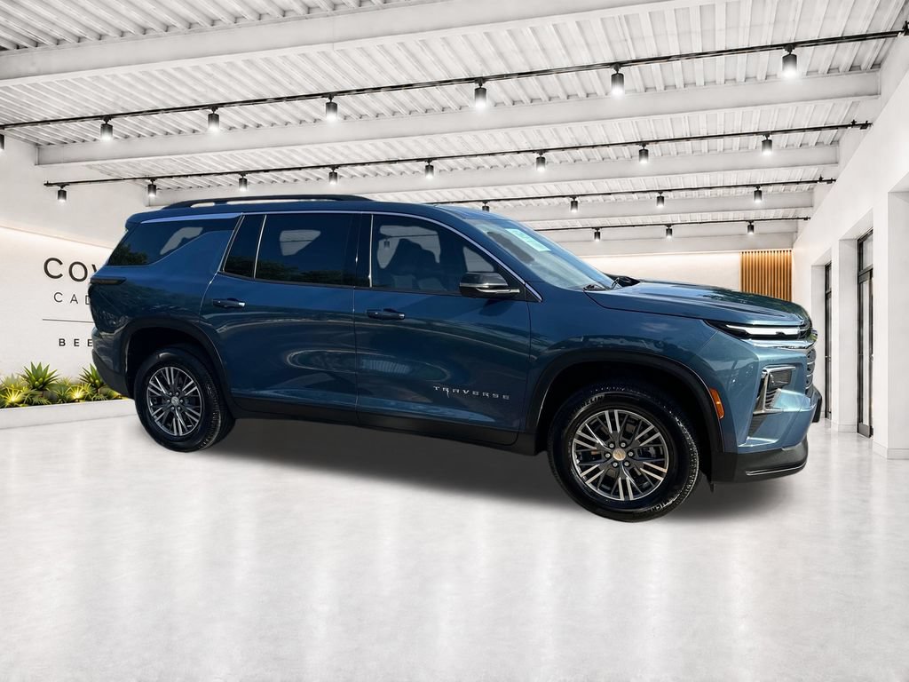 Used 2024 Chevrolet Traverse LT FWD image 12