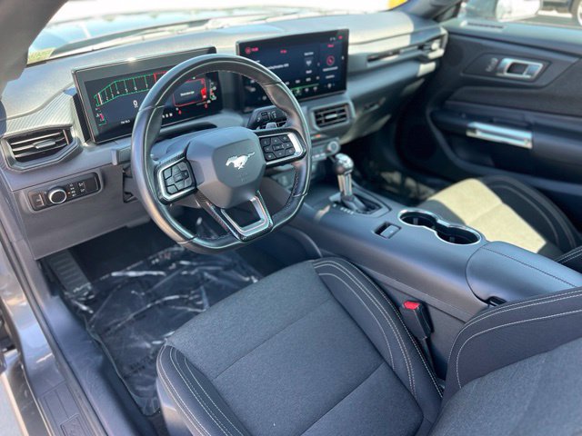 Used 2024 Ford Mustang GT RWD image 13