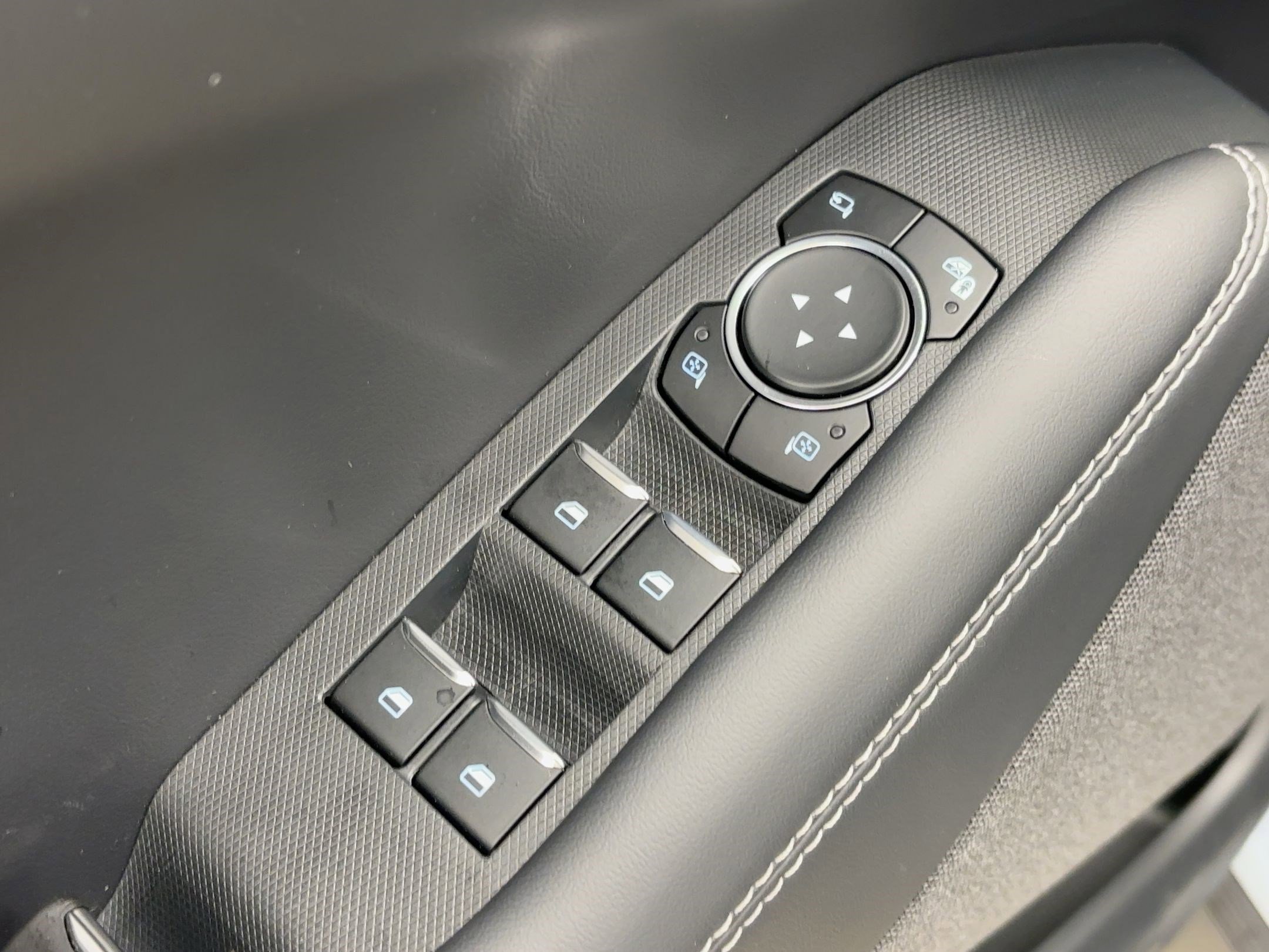 New 2025 Ford Mustang Mach-E Premium image 11