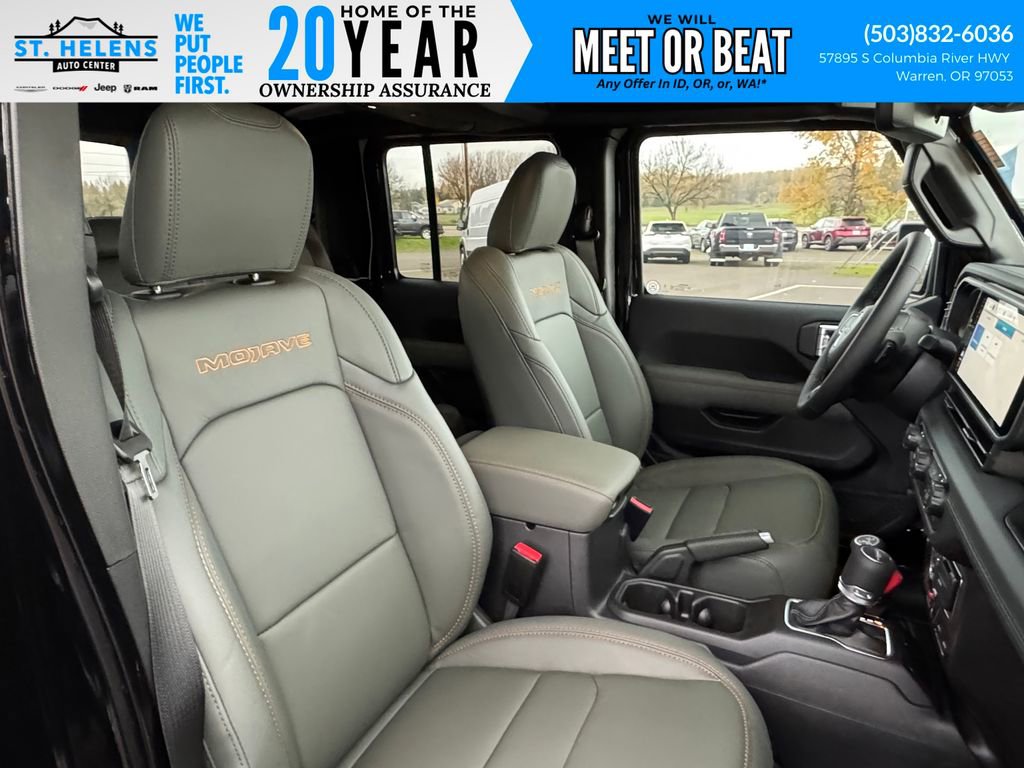 New 2025 Jeep Gladiator Mojave image 30