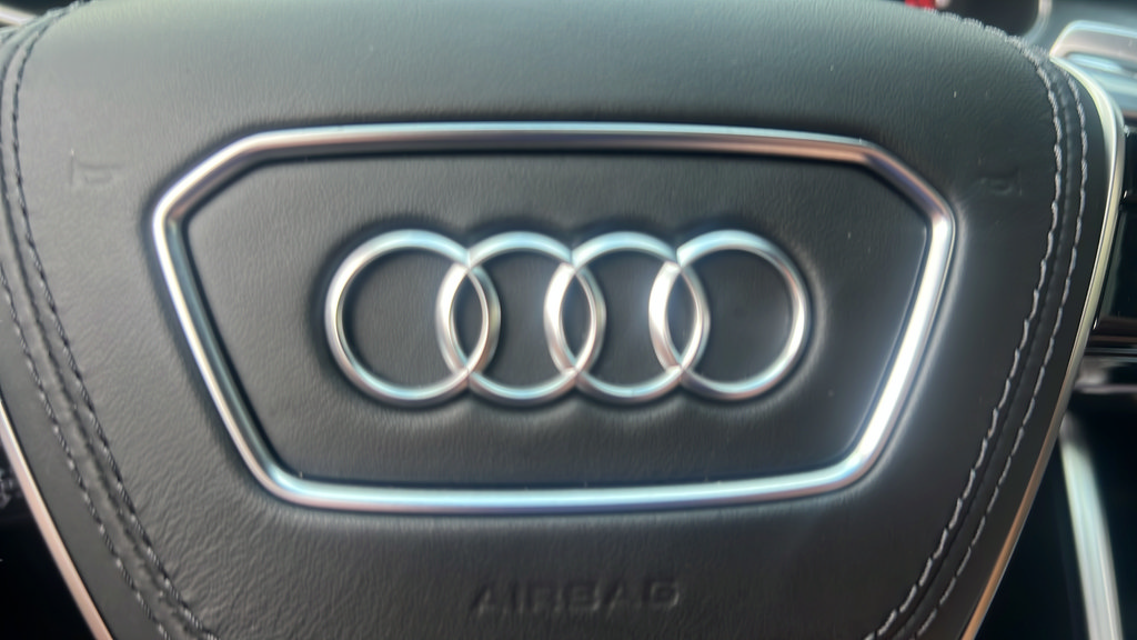 Used 2025 Audi RS 6 performance AWD/4WD image 33