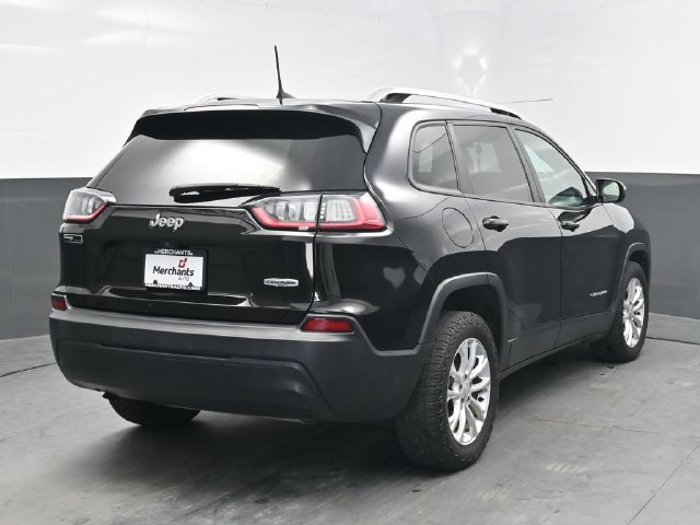 Used 2020 Jeep Cherokee Latitude FWD image 7