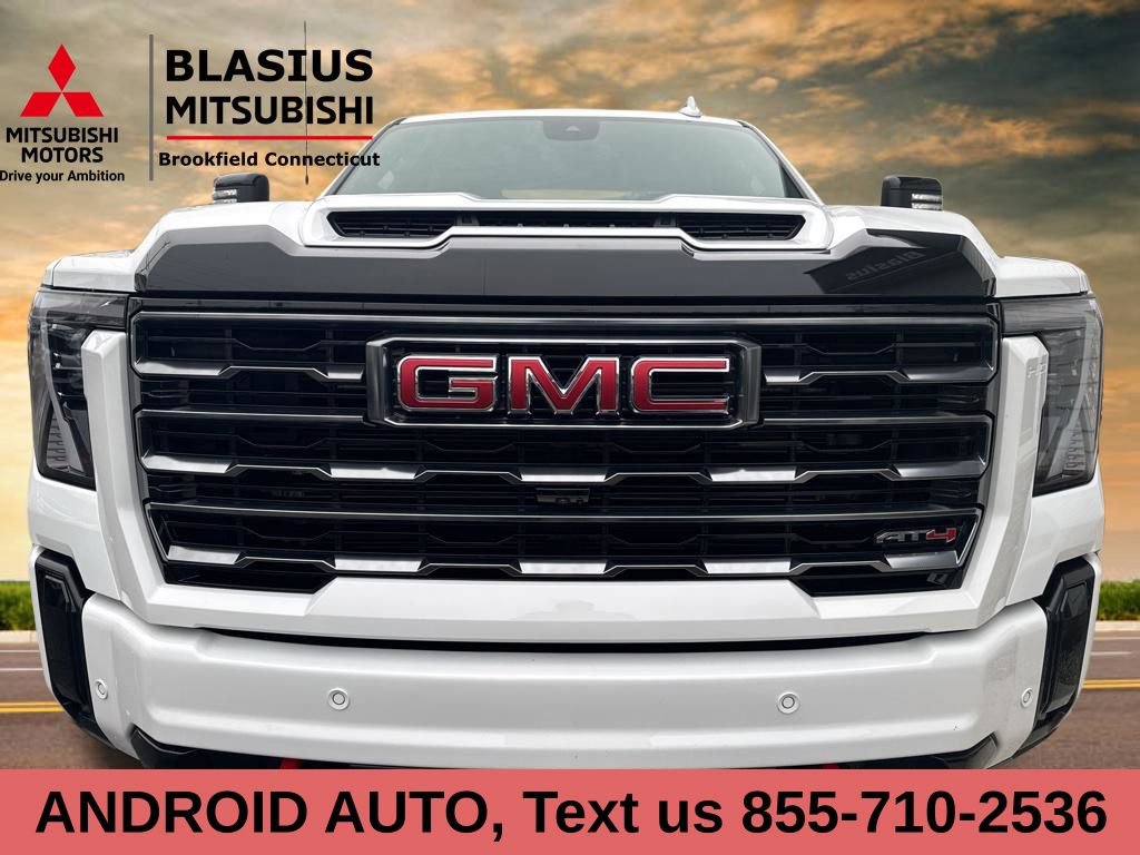 Used 2025 GMC Sierra 2500 AT4 image 13
