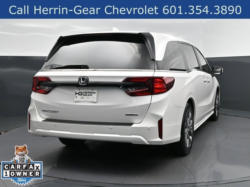 Used 2025 Honda Odyssey Touring image 7