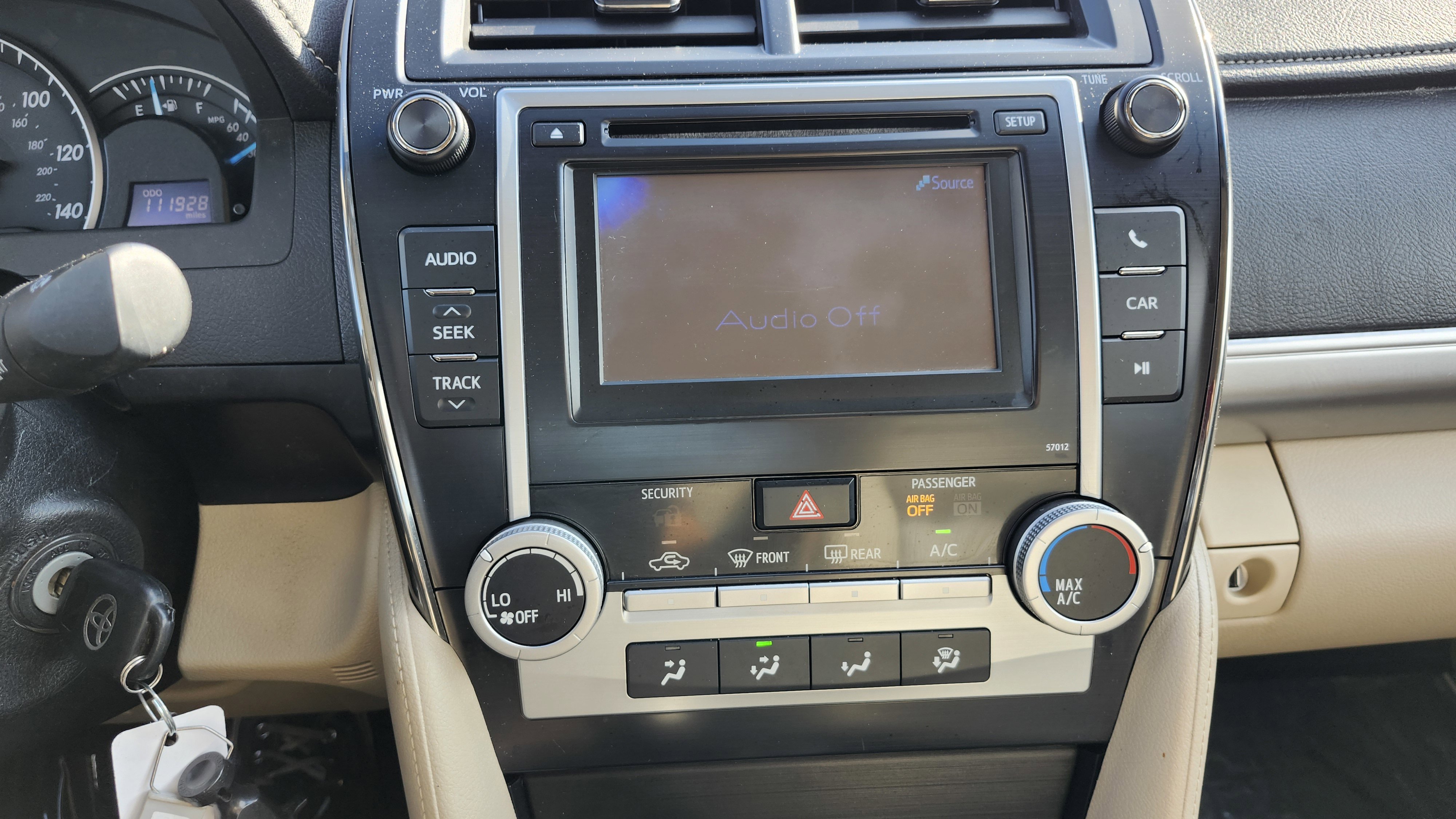 Used 2012 Toyota Camry LE image 22