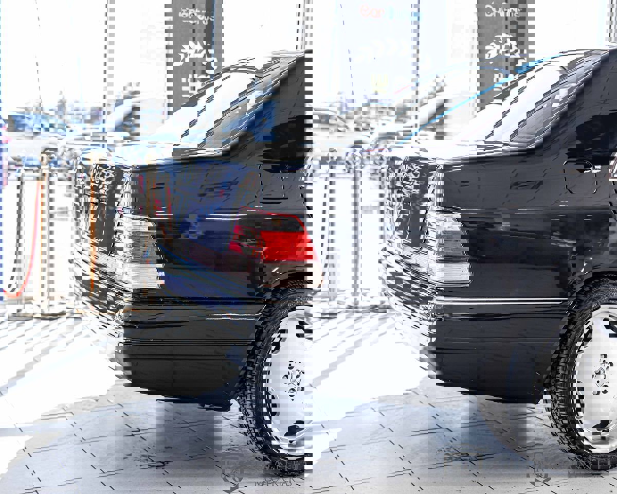 Used 1999 Mercedes-Benz S 320 image 12