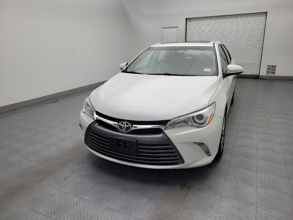 Used 2017 Toyota Camry XLE w/ Moonroof Package image 15