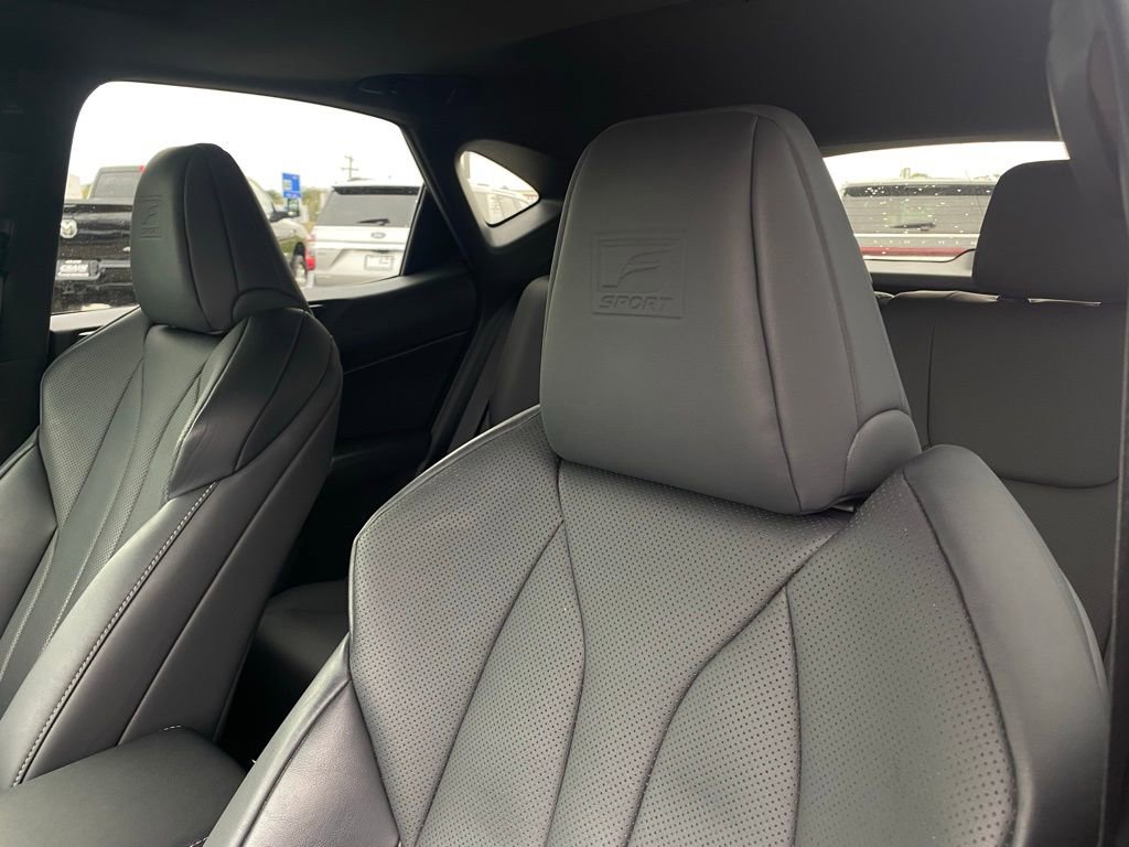 Used 2023 Lexus NX 350 F Sport image 14