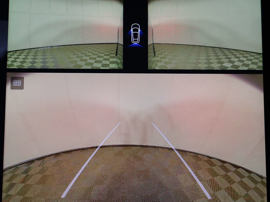 Used 2024 Tesla Model Y Performance AWD/4WD image 53