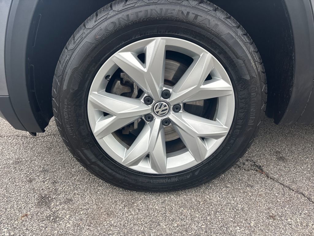 Used 2018 Volkswagen Atlas SE image 34