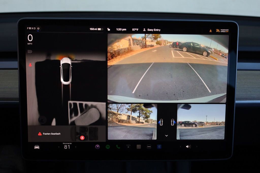 Used 2023 Tesla Model 3 Standard Range image 38