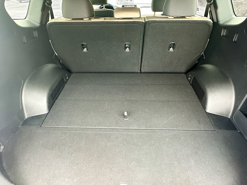 Used 2023 Hyundai Santa Fe SE image 31