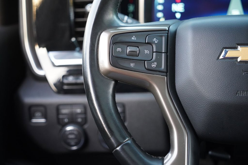 Used 2024 Chevrolet Silverado 3500 High Country w/ Technology Package image 26