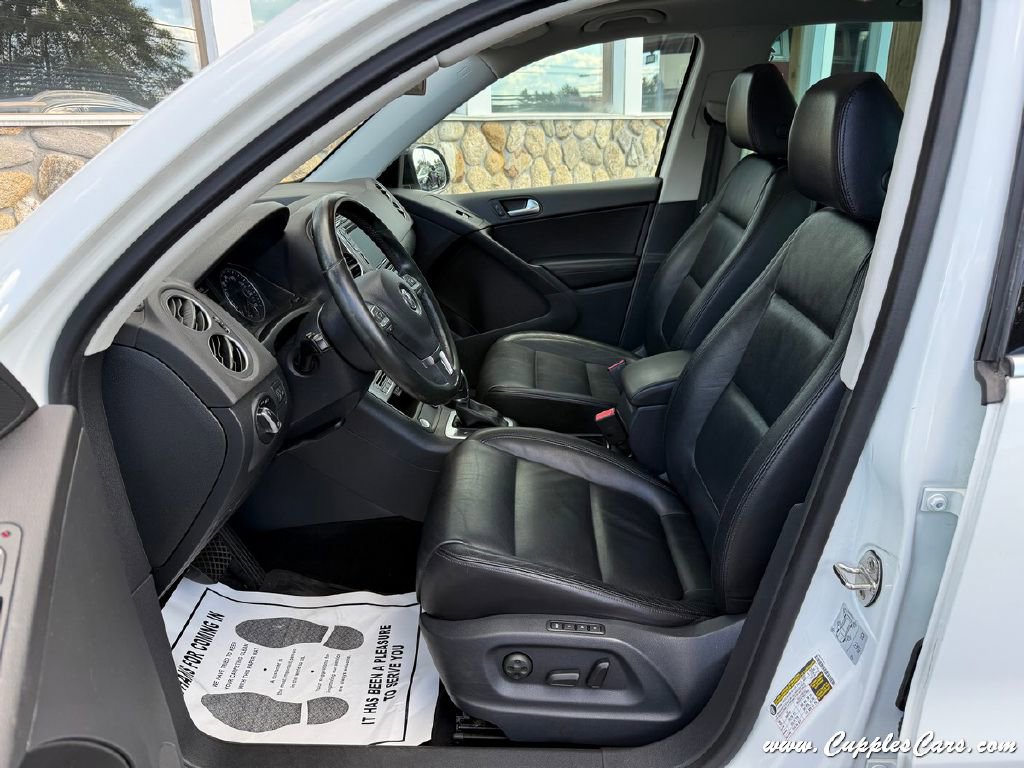 Used 2017 Volkswagen Tiguan Sport image 3