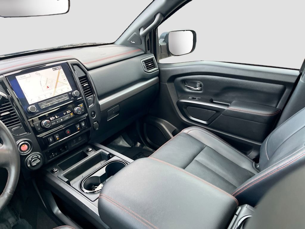 Used 2024 Nissan Titan PRO-4X w/ Pro-4x Convenience Package AWD/4WD image 24