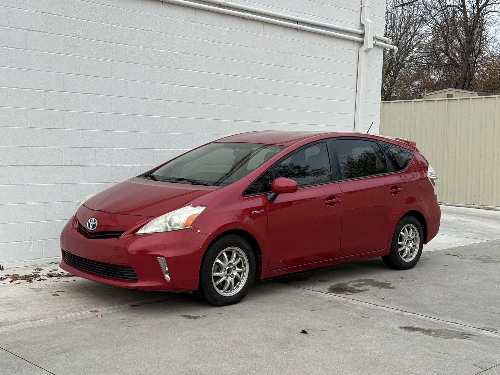 Used 2013 Toyota Prius V Three FWD image 3