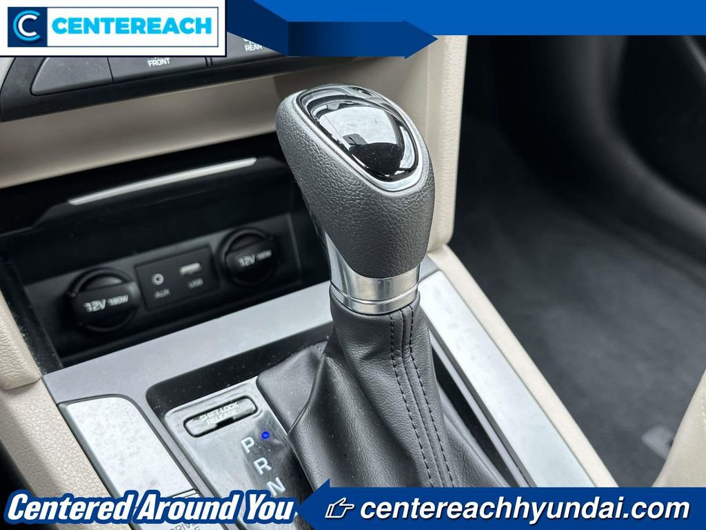 Used 2018 Hyundai Elantra SE w/ SE Connectivity Package 04 FWD image 26