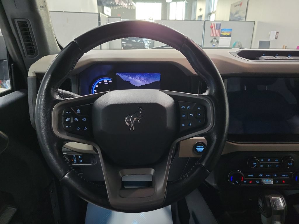 Used 2023 Ford Bronco Wildtrak AWD/4WD image 29