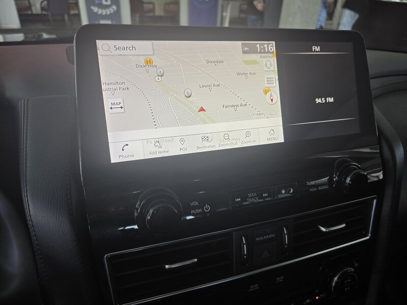 Used 2022 Nissan Armada SV RWD image 32