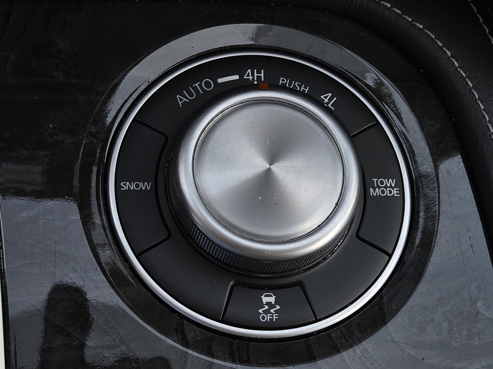 Used 2024 INFINITI QX80 Luxe AWD/4WD image 18