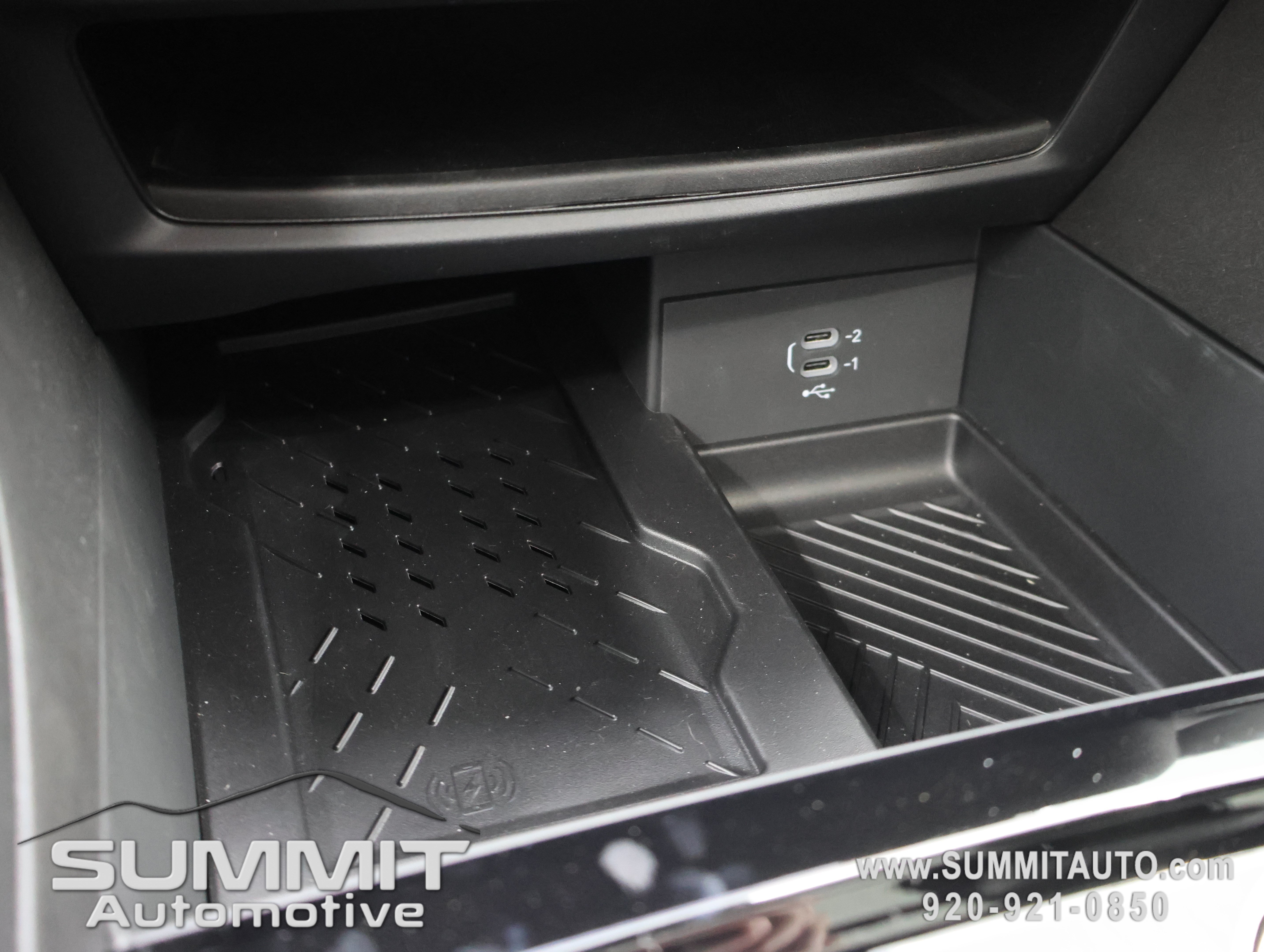 New 2027 Chrysler Pacifica Limited AWD/4WD image 60