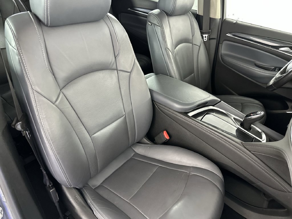 Used 2018 Buick Enclave Premium w/ Experience Buick Package AWD/4WD image 32