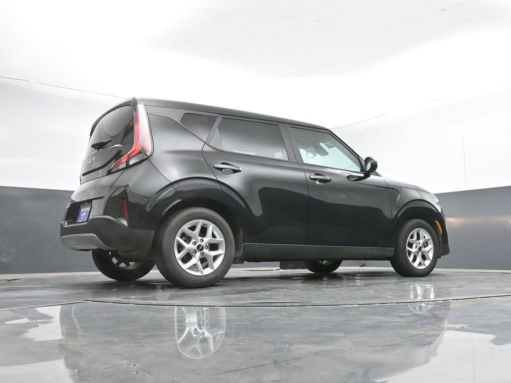 Used 2025 Kia Soul LX w/ LX Technology Package image 39