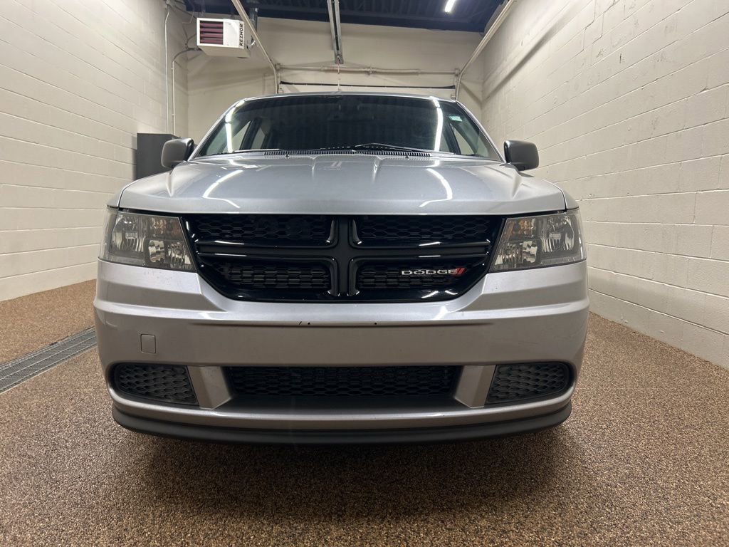Used 2020 Dodge Journey SE w/ Blacktop Package image 6