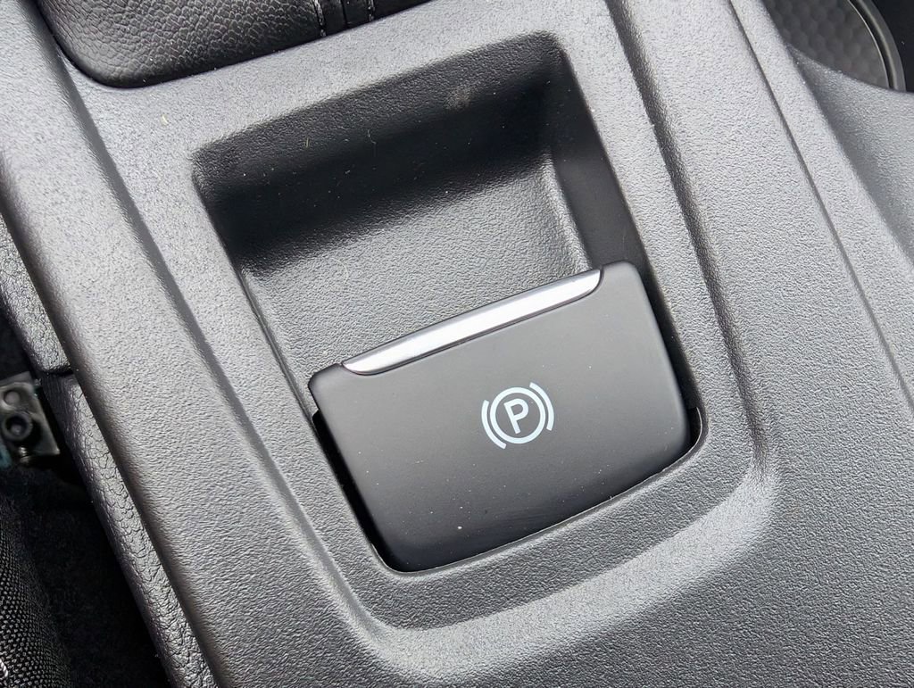 New 2026 Ford Ranger XLT w/ Equipment Group 301A High image 32