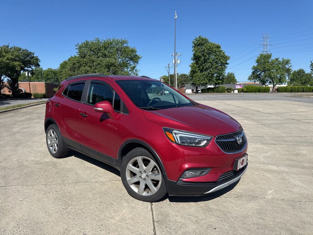 Used 2018 Buick Encore Essence w/ Experience Buick Package FWD image 1