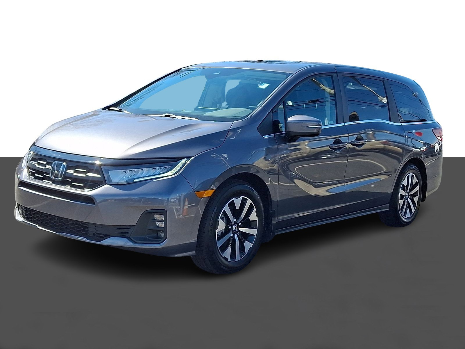 Certified 2026 Honda Odyssey EX-L image 3