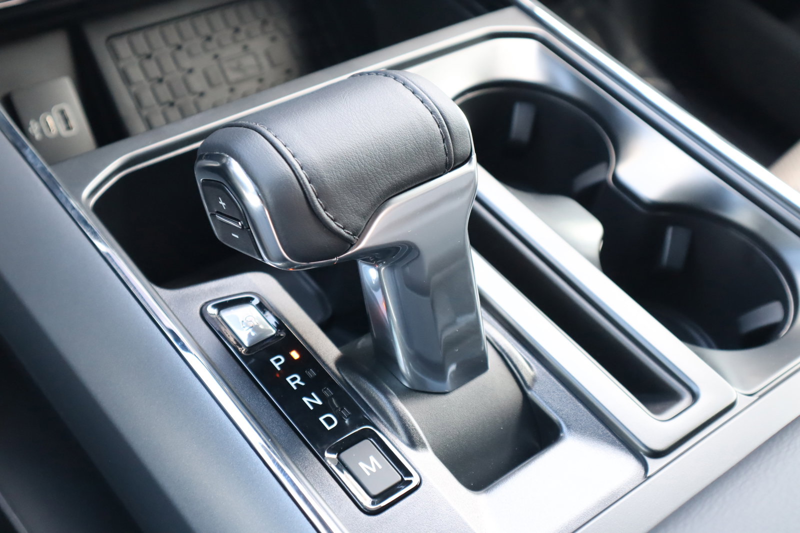 New 2025 Ford F150 Lariat w/ Equipment Group 501A Mid image 30