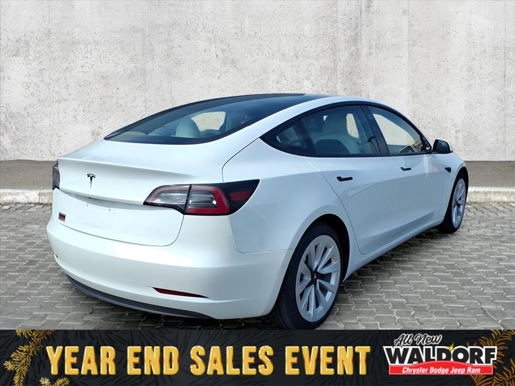 Used 2022 Tesla Model 3 image 2