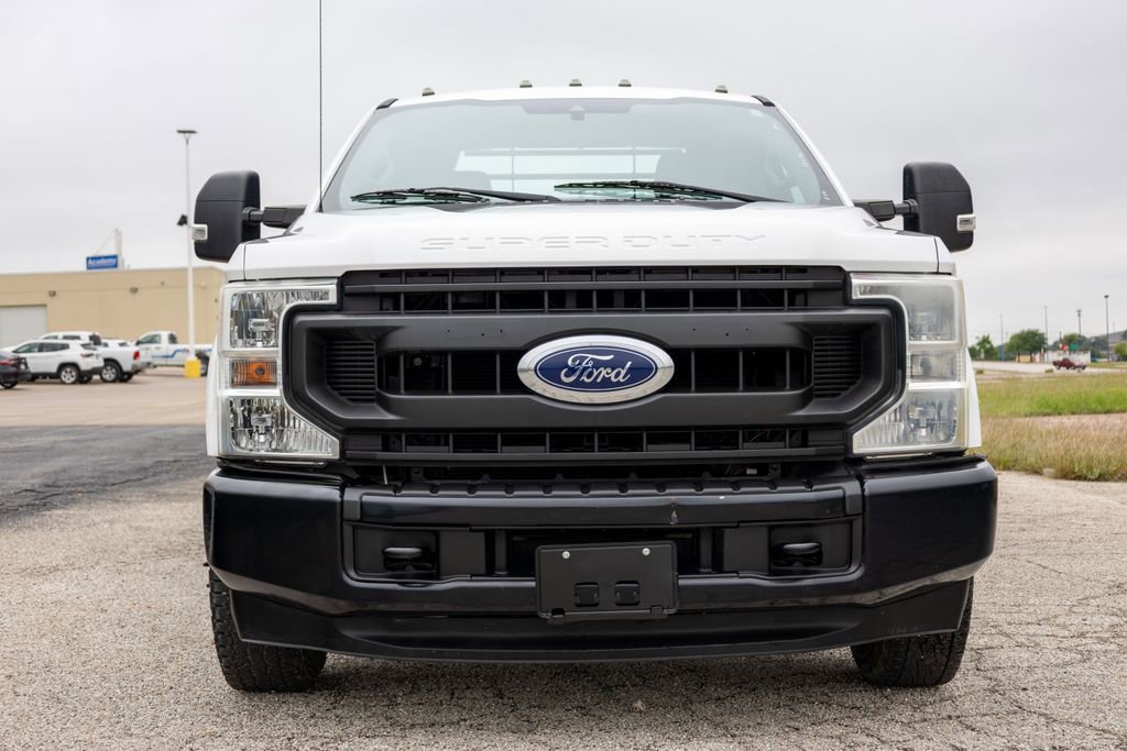 Used 2020 Ford F350 XL w/ Power Equipment Group RWD image 2
