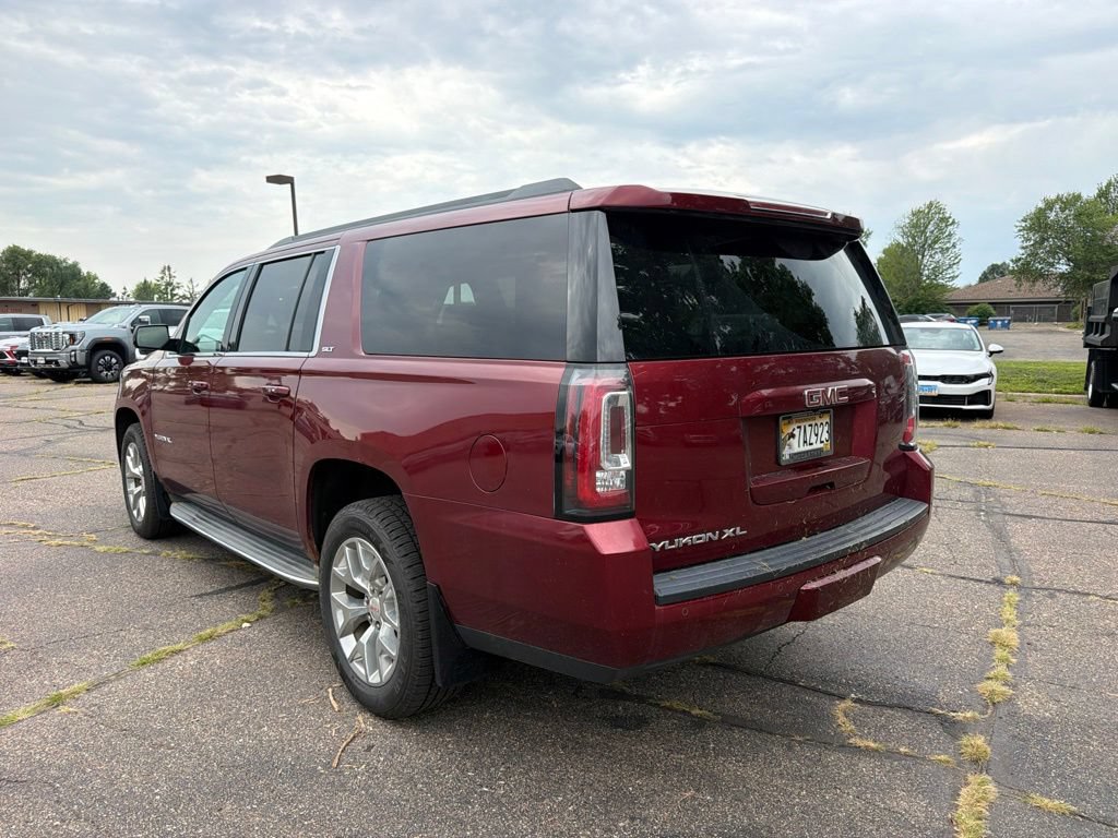 Used 2016 GMC Yukon XL SLT w/ Open Road Package AWD/4WD image 7