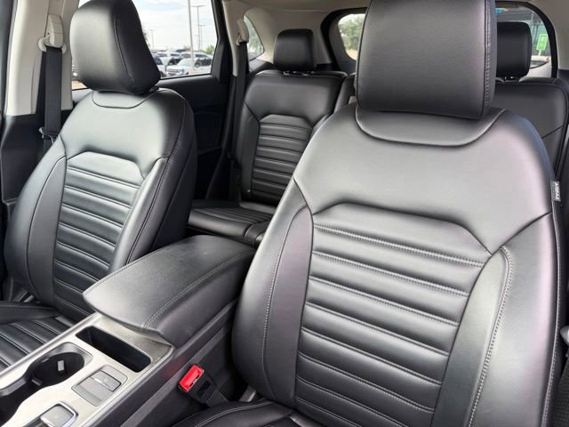 Certified 2023 Ford Edge SEL w/ Convenience Package AWD/4WD image 10