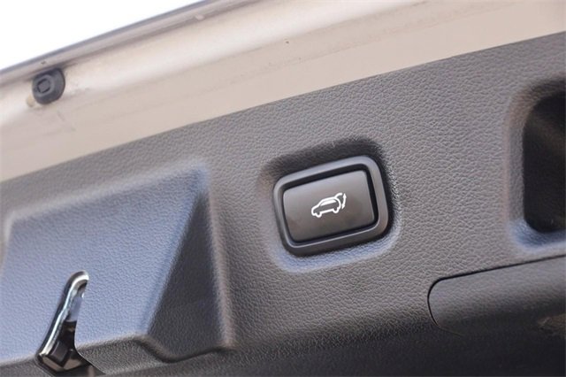 Used 2023 Hyundai Santa Fe SEL image 8