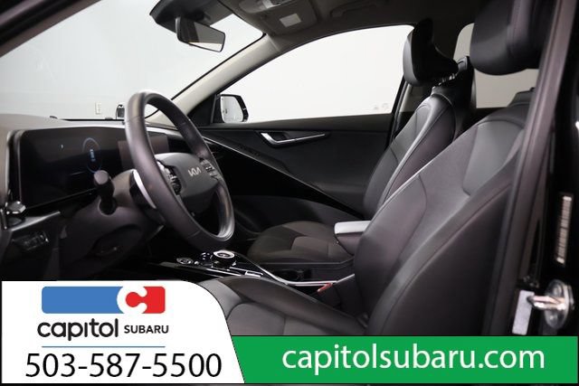 Used 2024 Kia Niro Wind FWD image 12