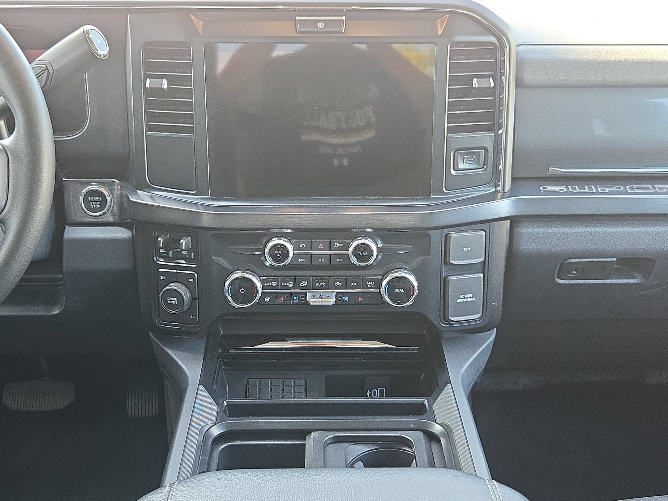 Used 2026 Ford F250 Lariat AWD/4WD image 16