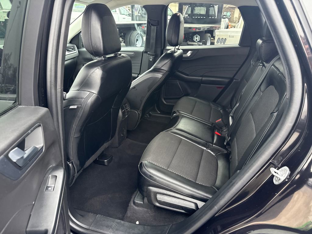 Used 2023 Ford Escape SE image 21