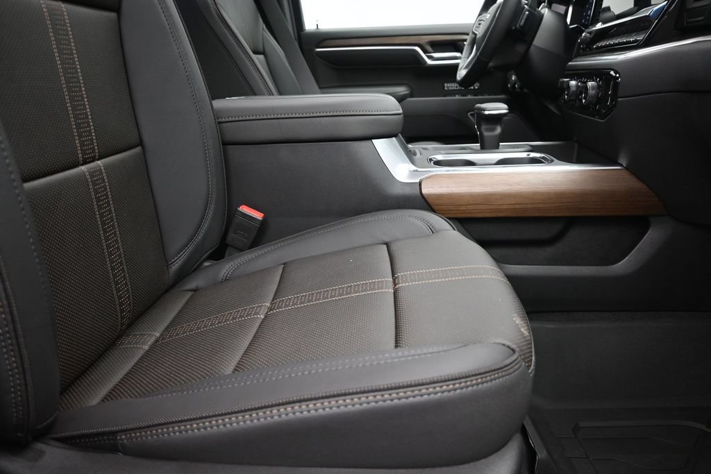 New 2026 Chevrolet Silverado 1500 High Country w/ High Country Premium Package AWD/4WD image 27