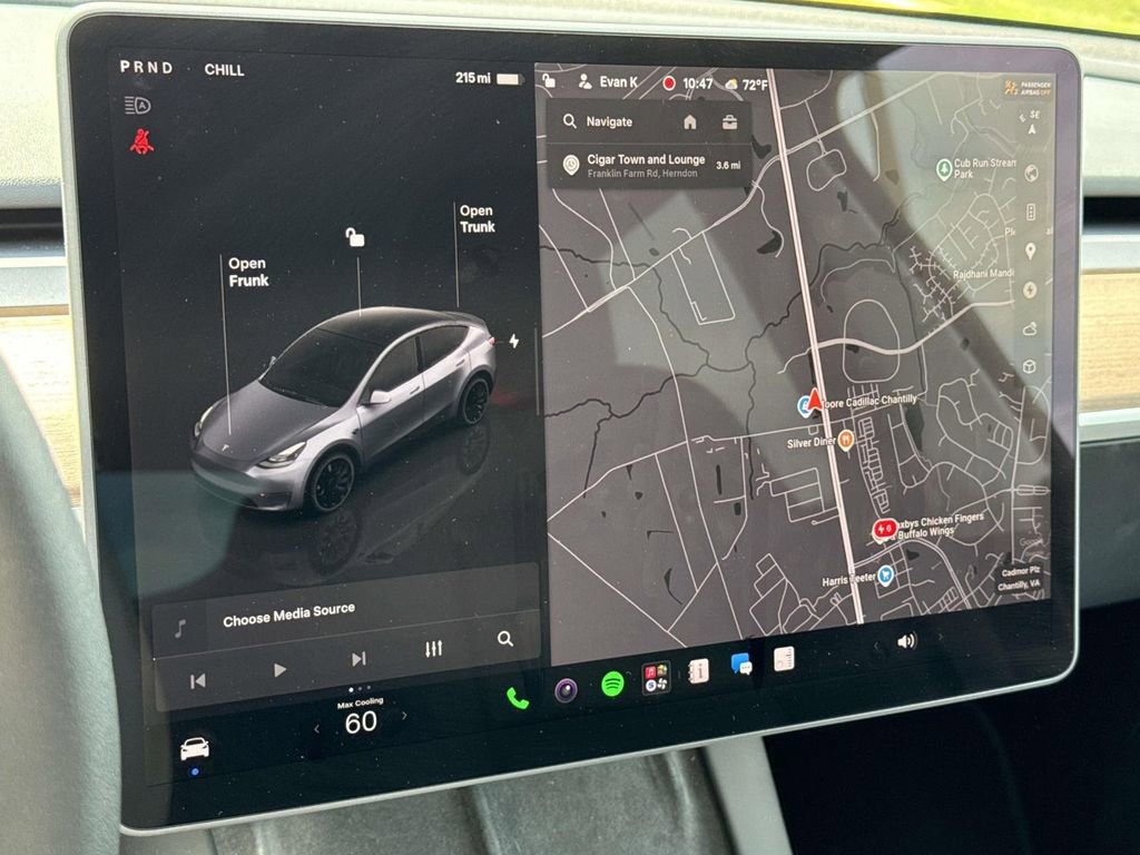 Used 2025 Tesla Model Y Performance AWD/4WD image 32