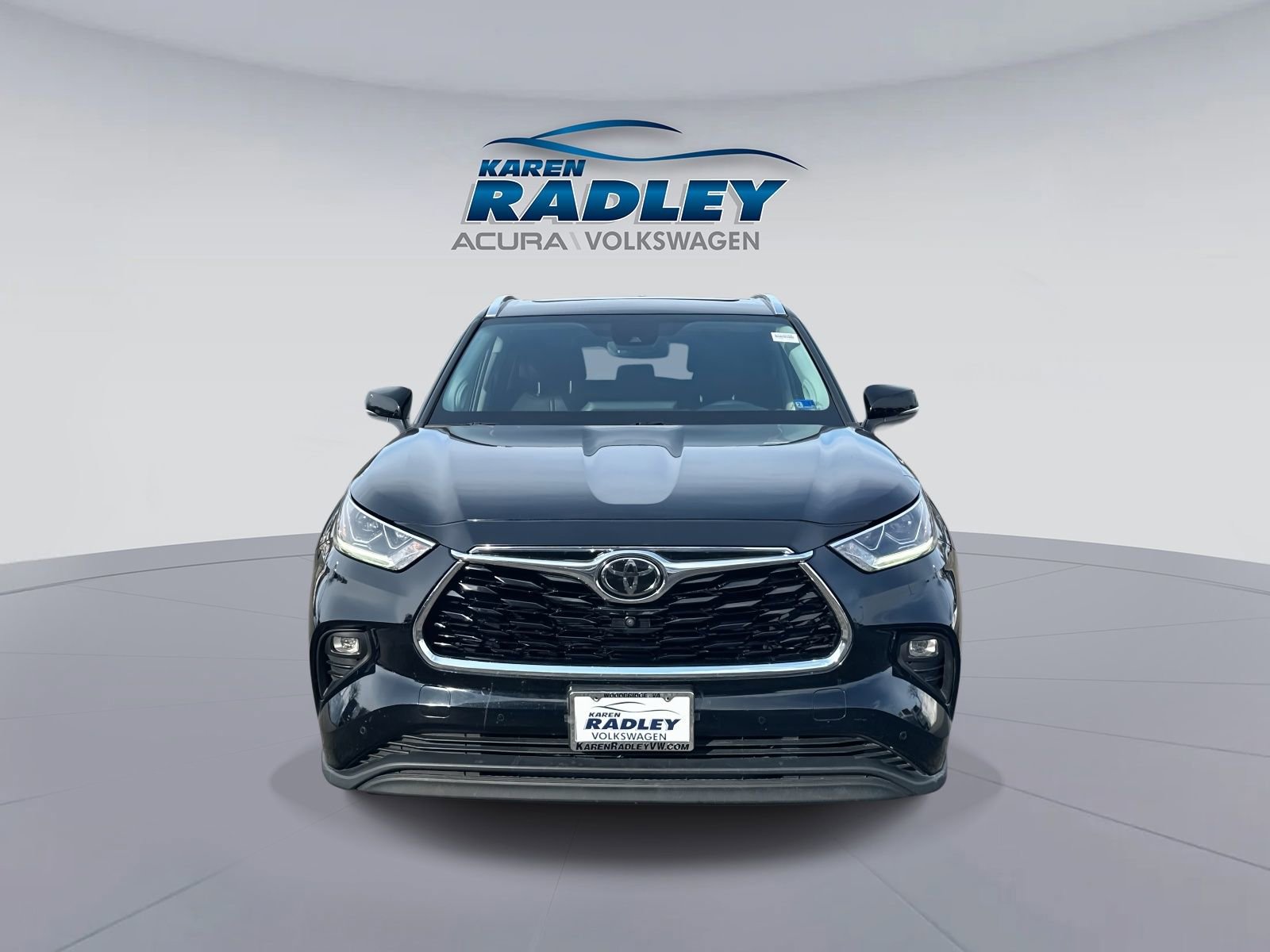Used 2020 Toyota Highlander Limited image 6