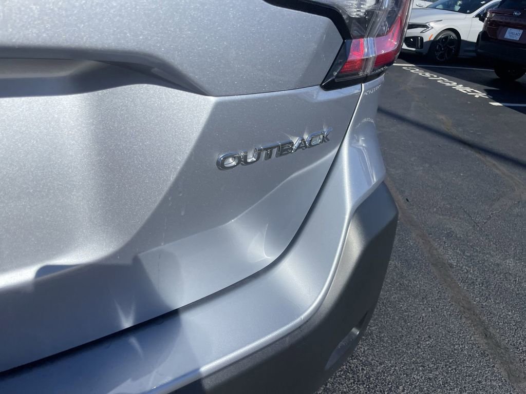 Certified 2025 Subaru Outback image 6