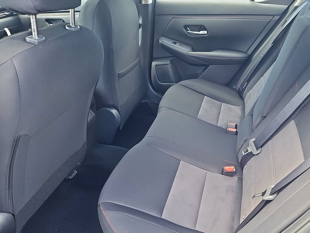 New 2025 Nissan Sentra SR FWD image 14