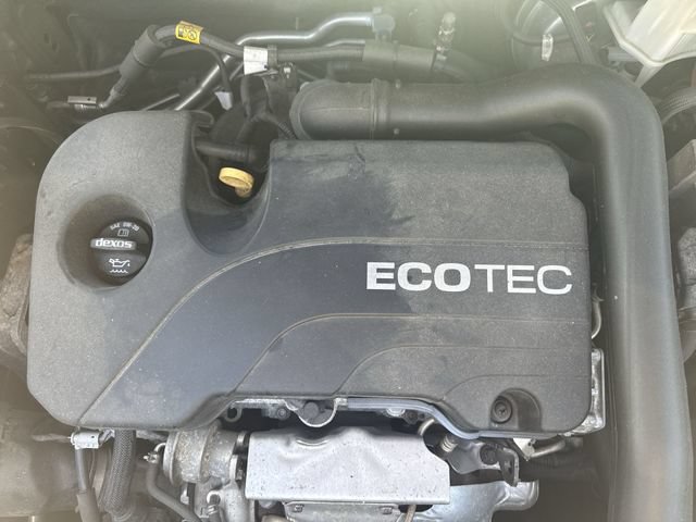 Certified 2020 Chevrolet Equinox LT AWD/4WD image 30