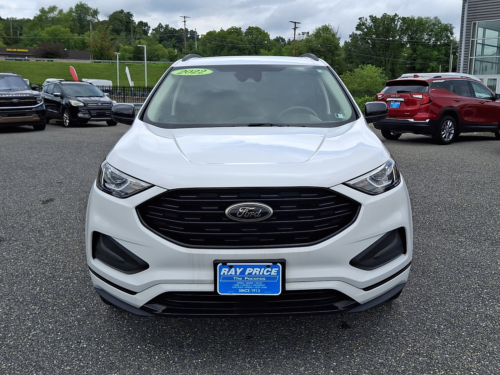Certified 2022 Ford Edge SE w/ Black Appearance Package AWD/4WD image 2