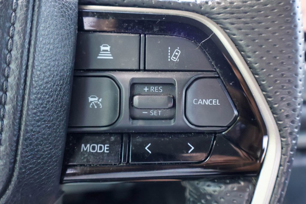 Used 2024 Toyota Tundra Limited AWD/4WD image 14