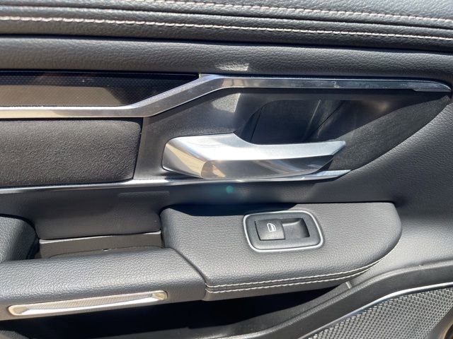Used 2022 RAM 1500 Laramie w/ Sport Appearance Package AWD/4WD image 34